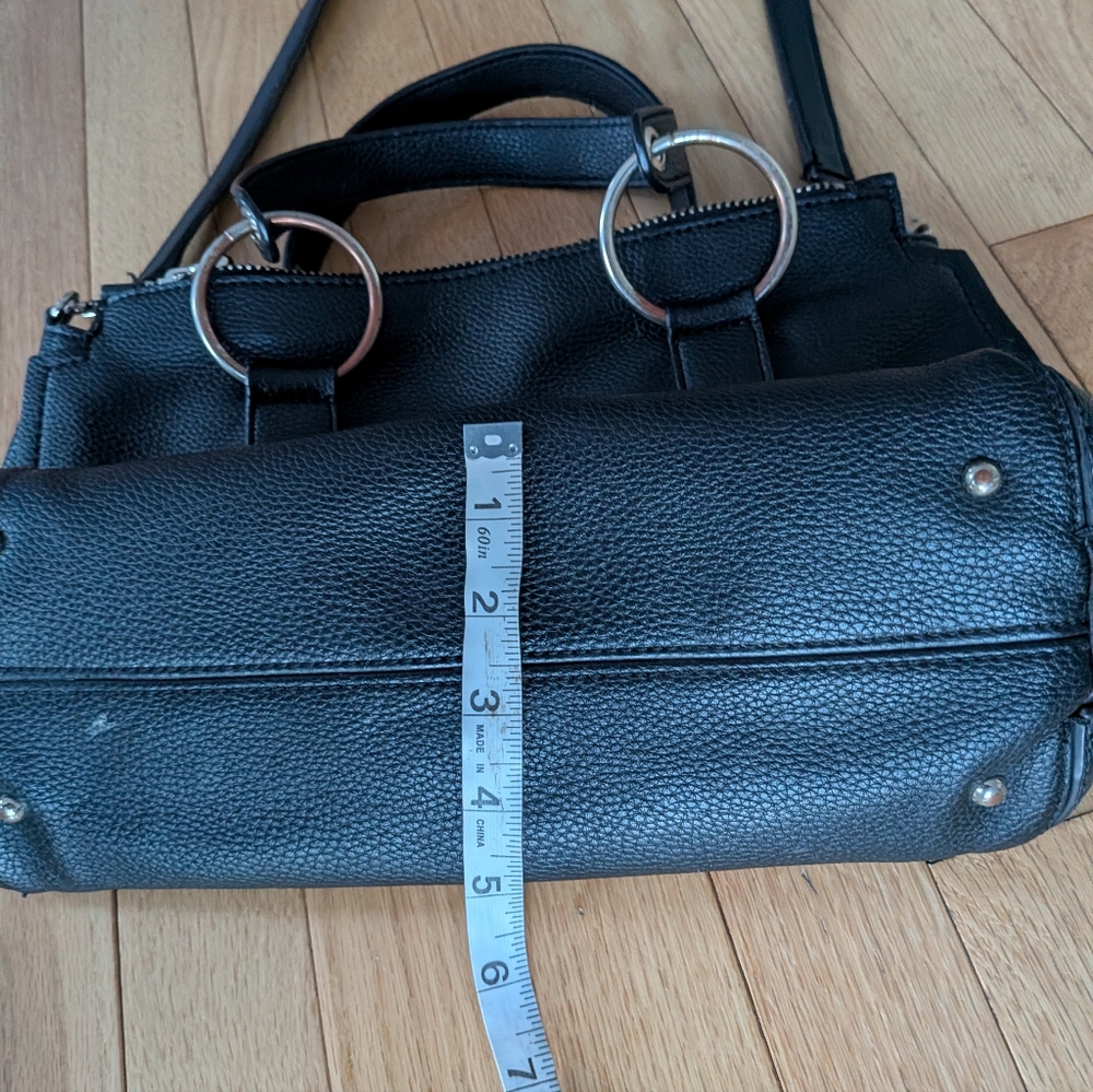 GUESS Los Angeles Black Pebbled Triple Entry Satchel Crossbody - Picture 7 of 12